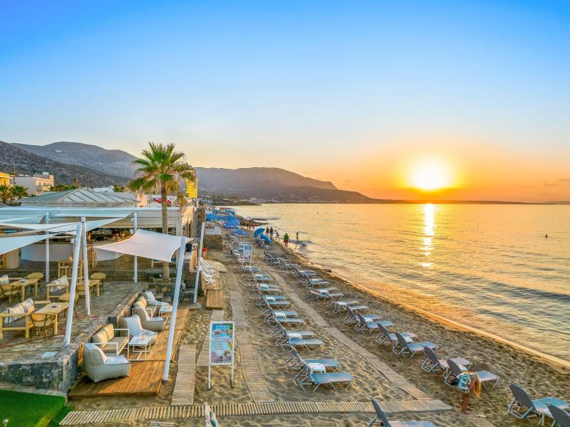 Vakantie naar Aeolos Beach in Malia in Griekenland