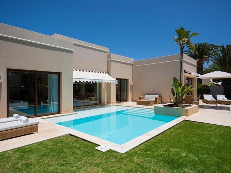 Vakantie naar Alondra Villas En Suites in Puerto Del Carmen in Spanje