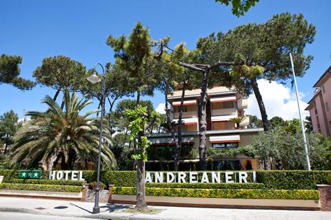 Vakantie naar Andreaneri in Marina Di Pietrasanta in Italië