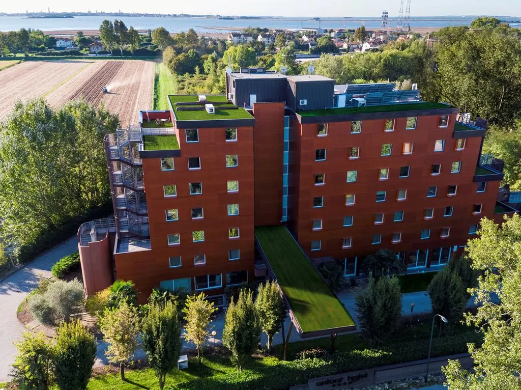 Antony Hotel vanaf &euro; 504,-'!