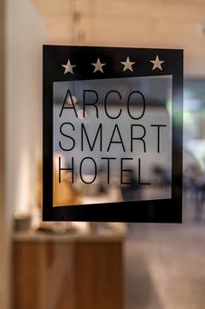 Vakantie naar Arco Smart Hotel in Arco in Italië