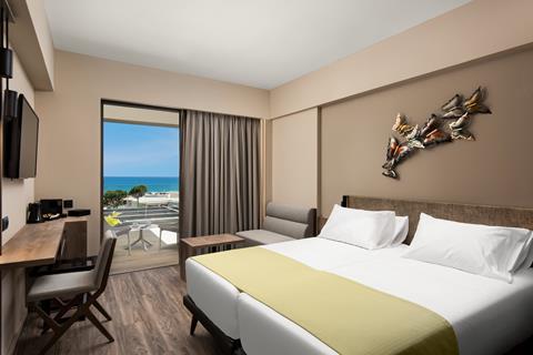 Atlantica Amalthia Beach Resort vanaf €603,00!
