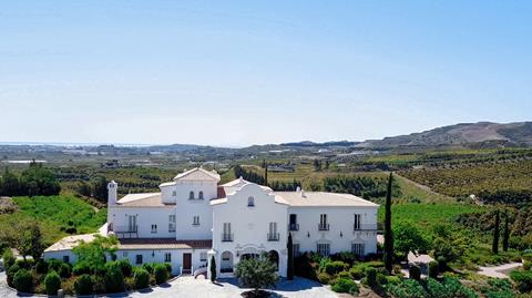 B Bou Cortijo Bravo vanaf €695,00!