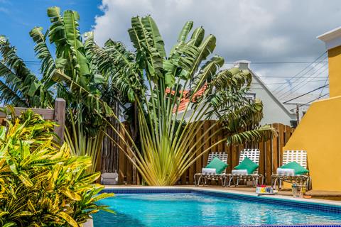 Vakantie naar Bario Hotel in Willemstad in Curacao