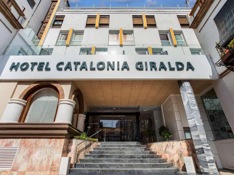 Vakantie naar Catalonia Giralda in Sevilla in Spanje