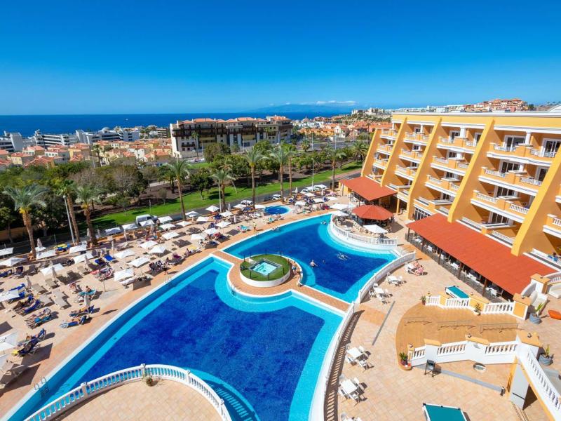 Vakantie naar Chatur Playa Real Resort in Costa Adeje in Spanje