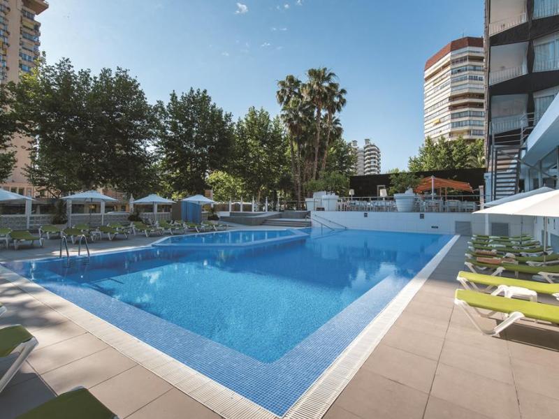 Vakantie naar Climia Belroy Hotel in Benidorm in Spanje