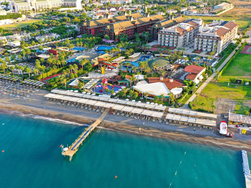 Vakantie naar Crystal Family Resort in Belek in Turkije