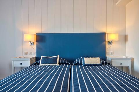 Db Seabank Resort Spa vanaf 802,-!