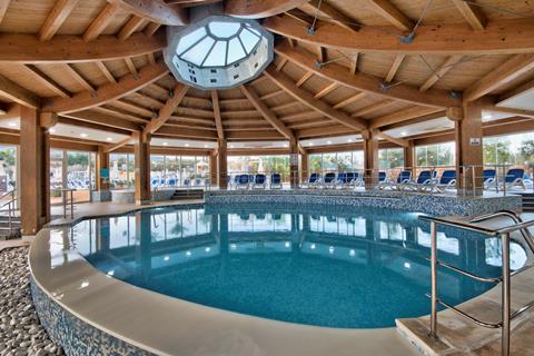 Db Seabank Resort Spa vanaf €802,00!