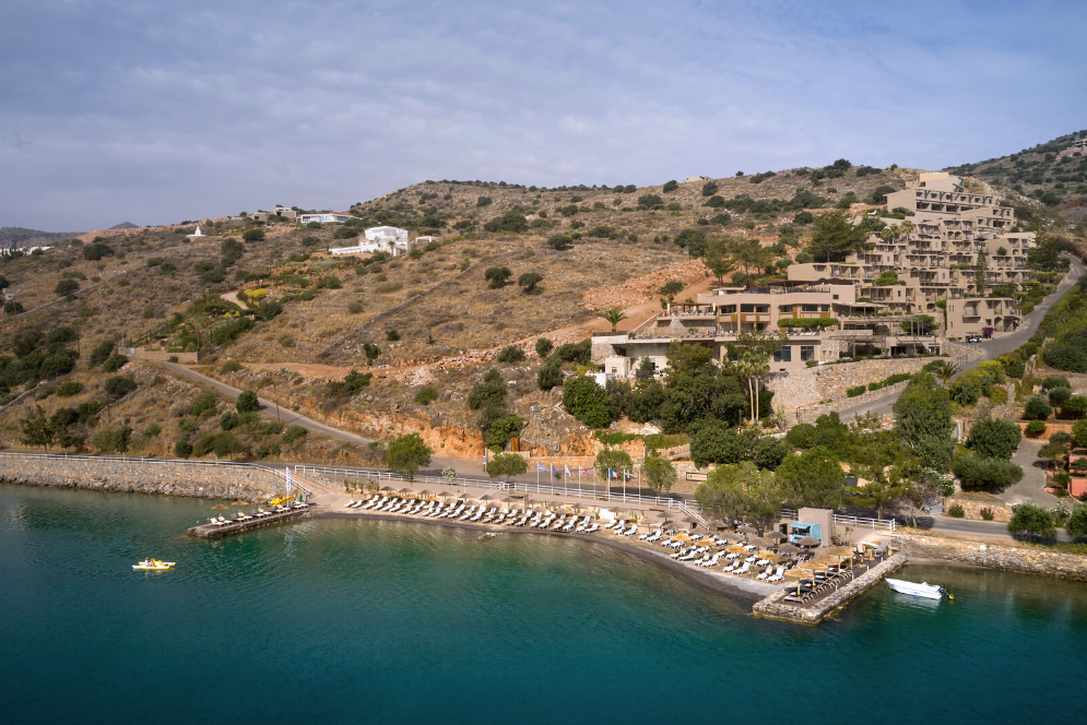 Domes Aulūs Elounda All Inclusive Resort, Curio Collection By Hilton   Adults Only vanaf € 1315,00!