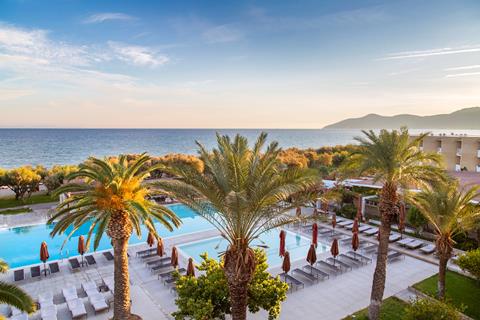 Vakantie naar Doryssa Seaside Resort in Pythagorion in Griekenland
