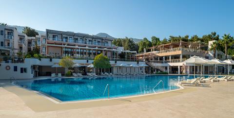 Doubletree By Hilton Bodrum Isil Club Resort vanaf €830,00!