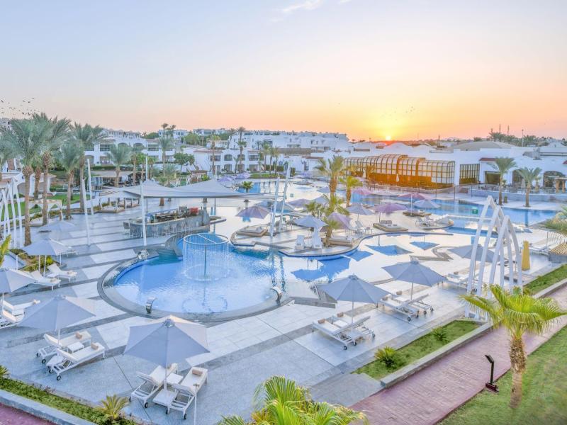 Dreams Beach Resort vanaf € 477,-'!