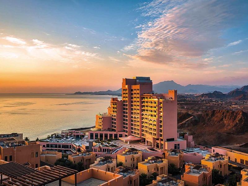 Vakantie naar Fairmont Fujairah in Fujairah in Arabische Emiraten