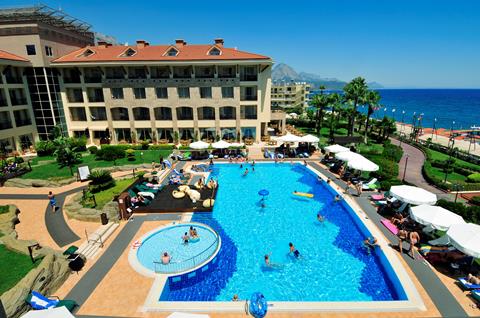 Vakantie naar Fame Residence Kemer & Spa in Kemer in Turkije