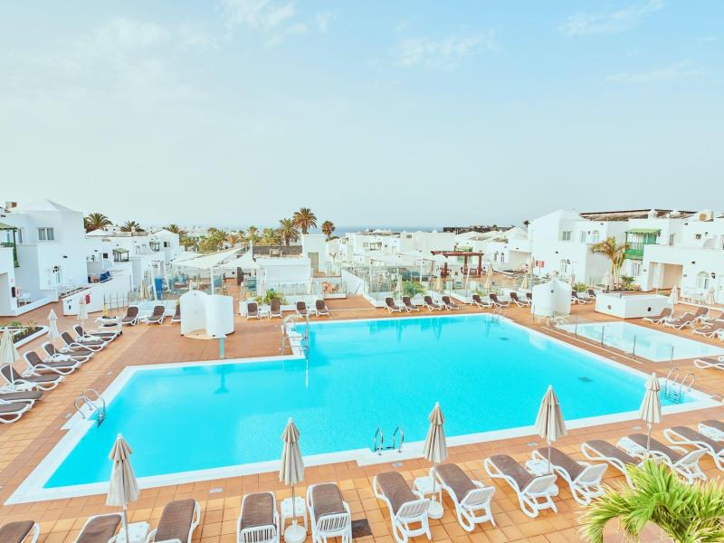 Vakantie naar Gloria Izaro Club in Puerto Del Carmen in Spanje