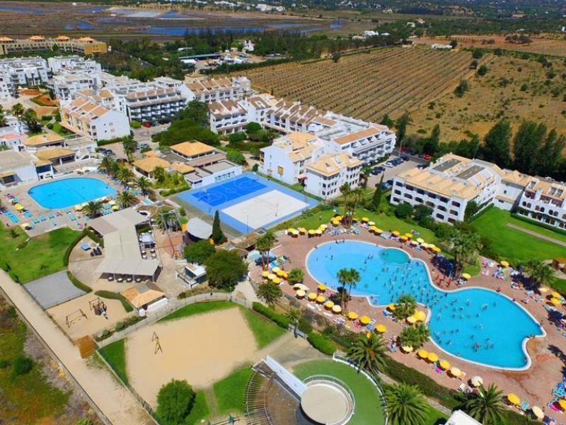 Golden Club Cabanas vanaf € 325,00!