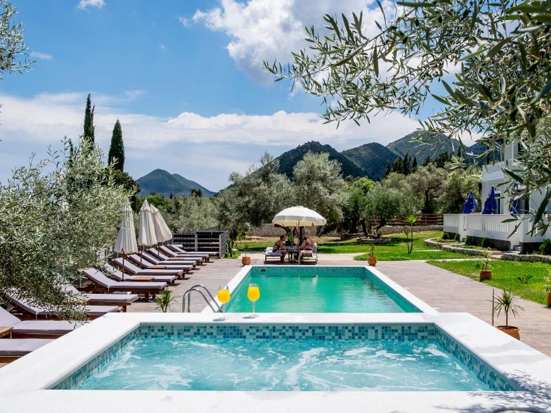 Golden Sun Villas vanaf € 571,00!