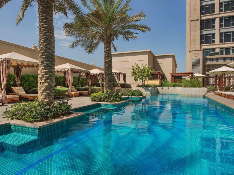 Vakantie naar Hilton Dubai Al Habtoor City in Dubai in Arabische Emiraten