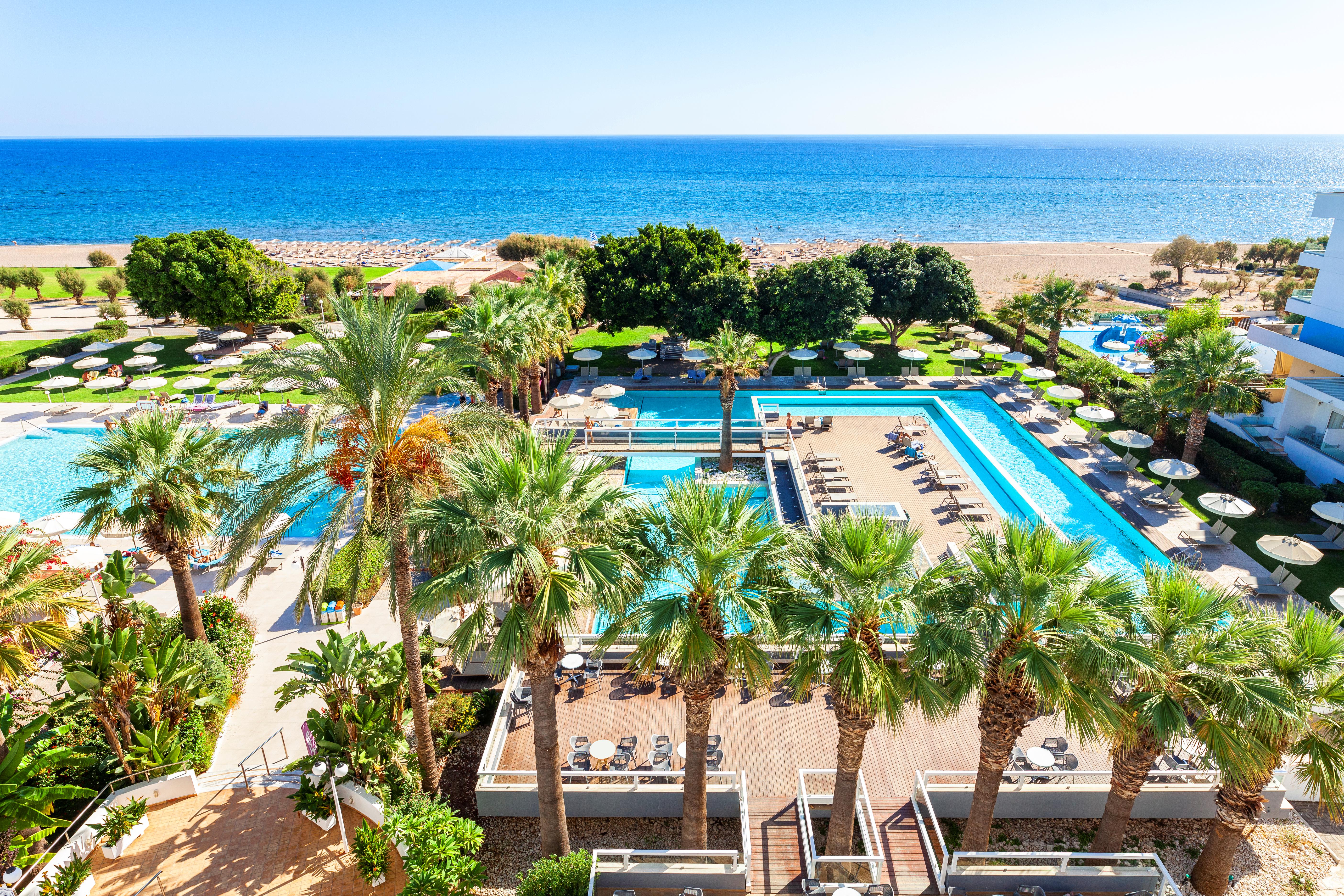 Hotel Blue Sea Beach vanaf € 980,00!