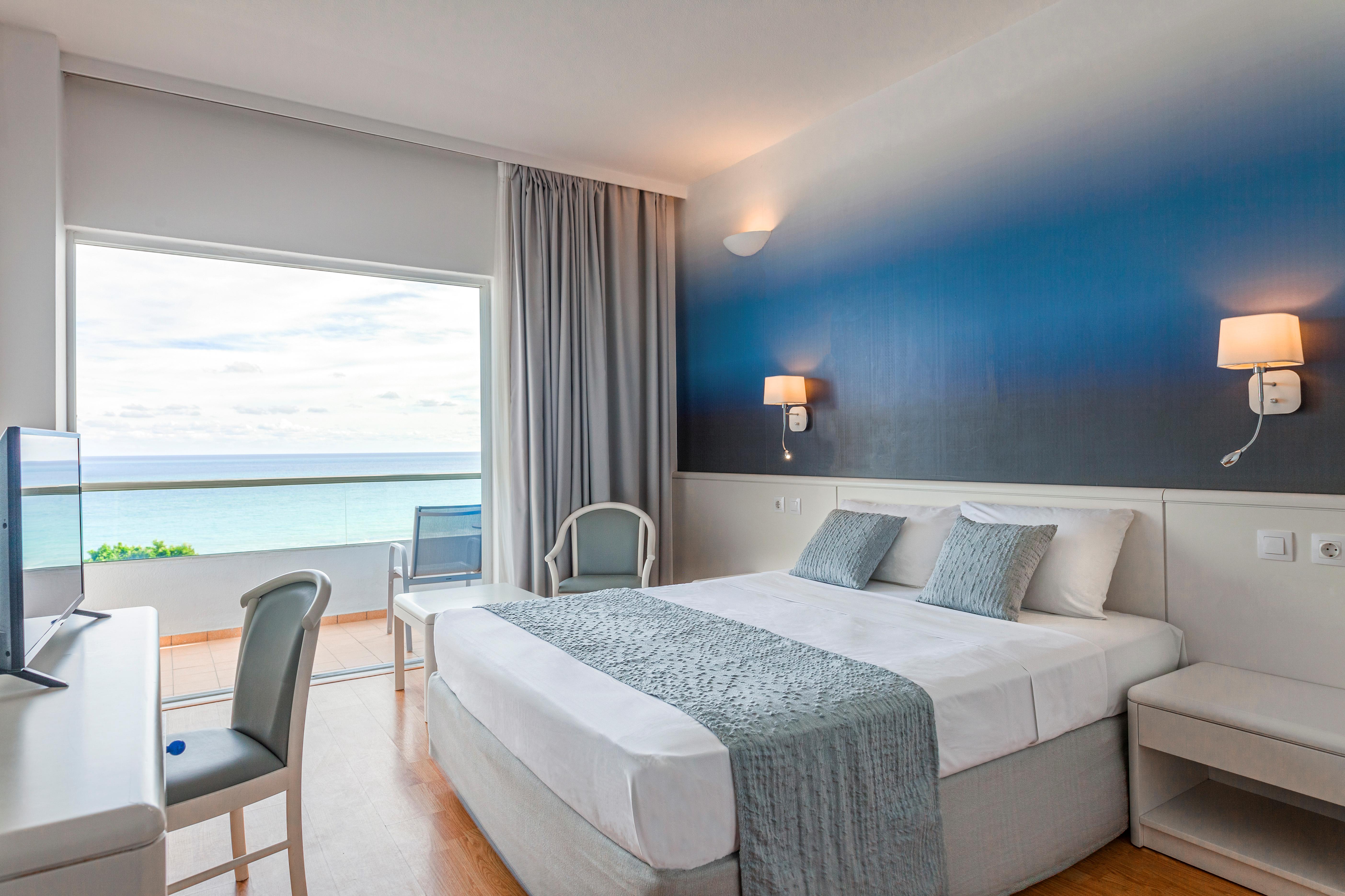 Hotel Blue Sea Beach vanaf € 980,00!