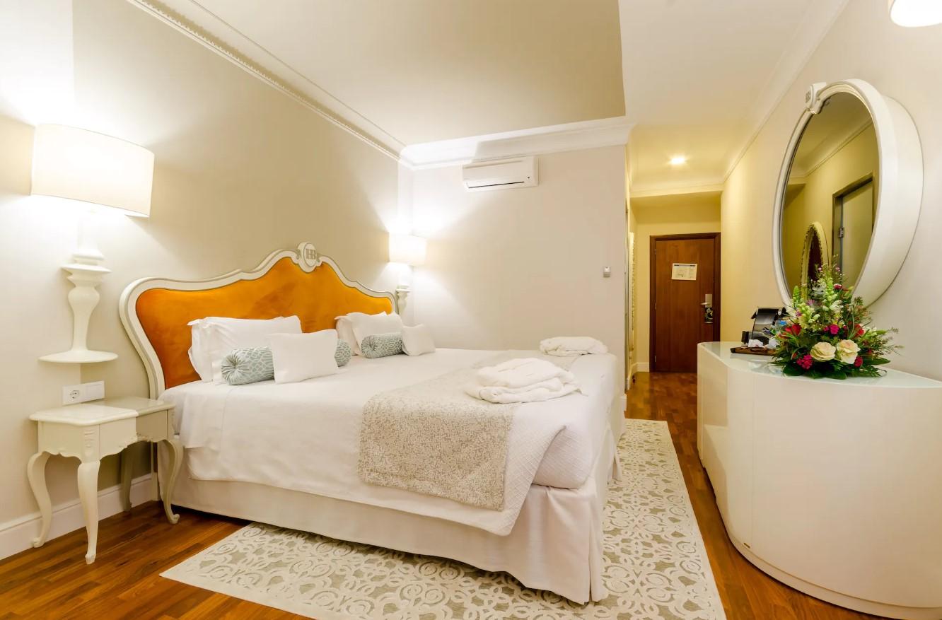 Hotel Borges Chiado vanaf 677,-!