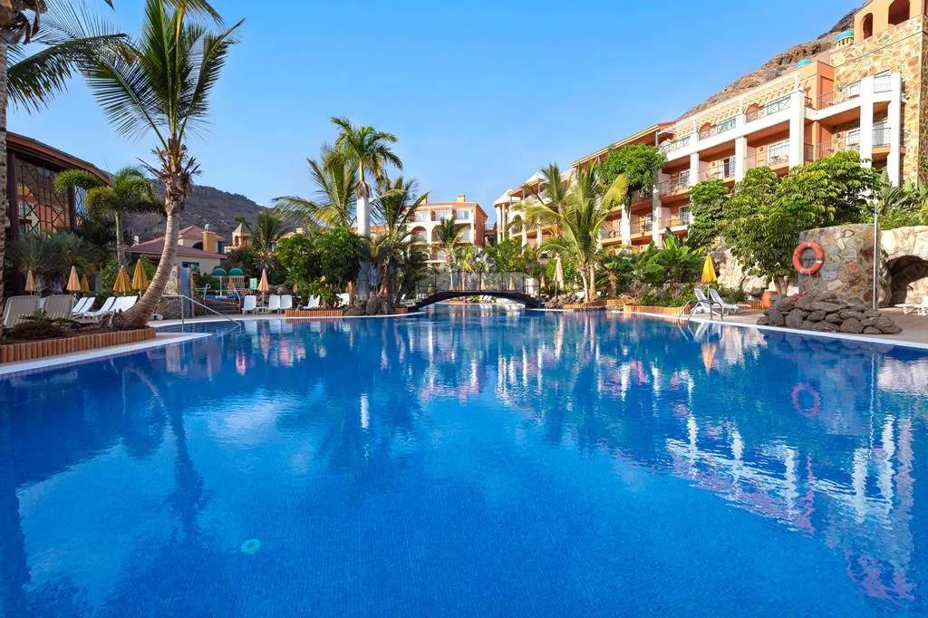 Vakantie naar Hotel Cordial Mogán Playa in Puerto De Mogan in Spanje