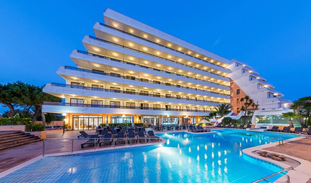 Hotel Tropic Park vanaf € 590,00!