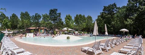 I Pini Family Park Human Travel vanaf 133,-!