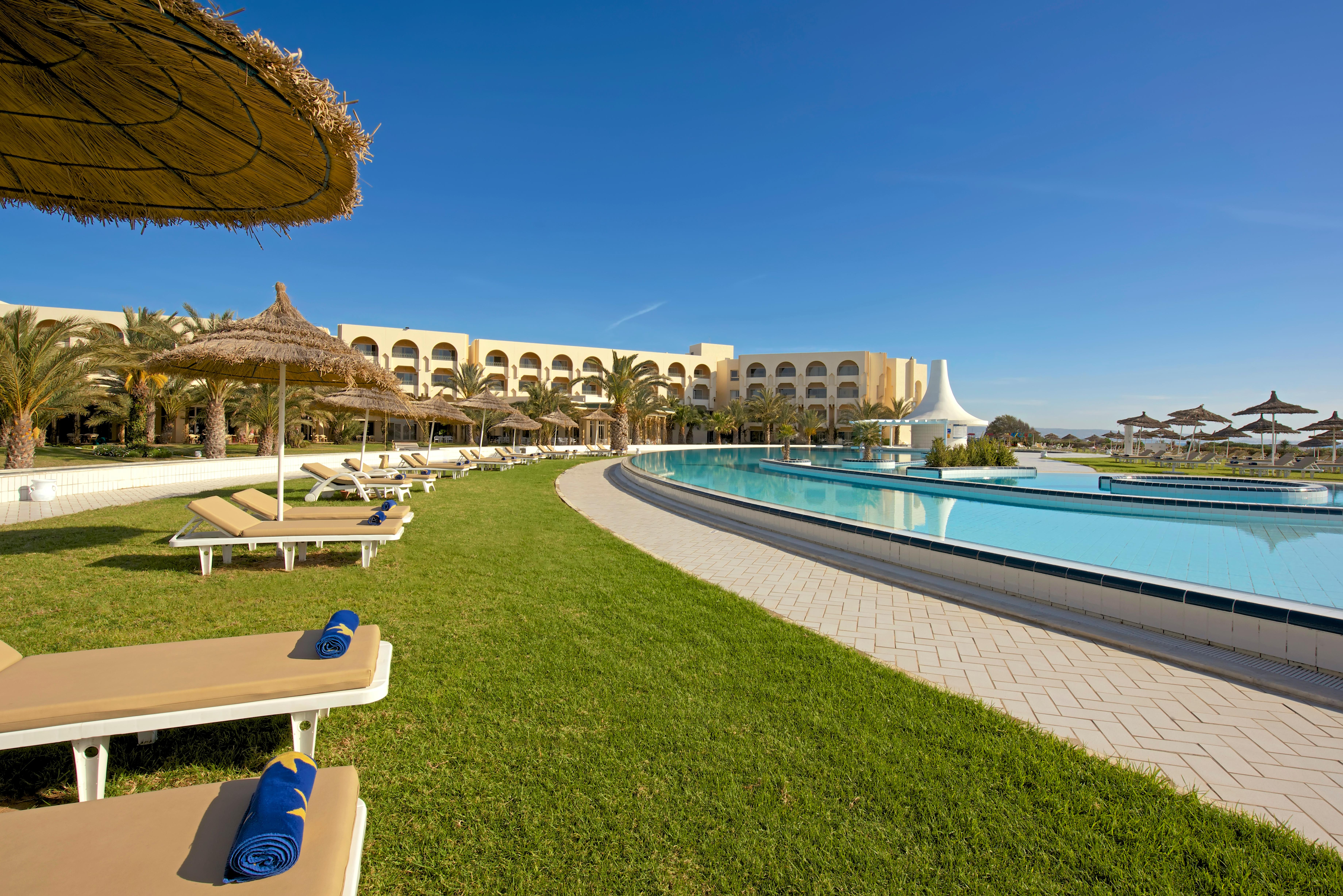 Iberostar Waves Averroes vanaf € 504,00!