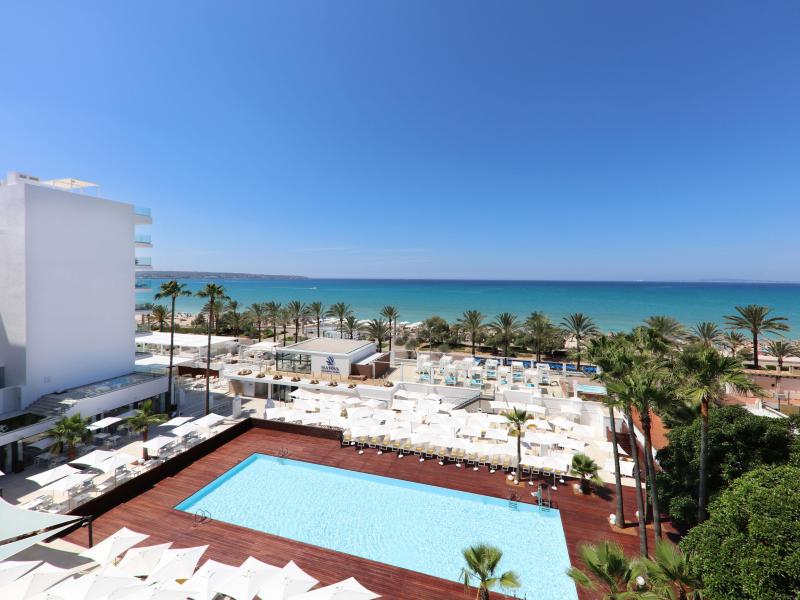 Iberostar Waves Bahia De Palma vanaf € 753,00!