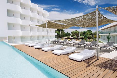 Inturotel Cala Esmeralda Beach Hotel & Spa vanaf €691,00!