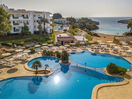 Vakantie naar Inturotel Esmeralda Park in Cala D&apos;Or in Spanje