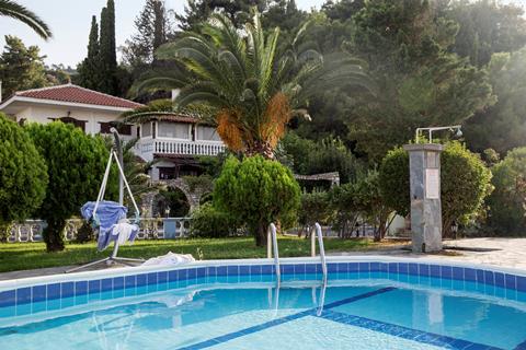 Vakantie naar Kokkari Beach Hotel in Kokkari in Griekenland