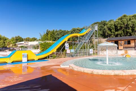 La Baie Des Anges Homair vanaf €73,00!