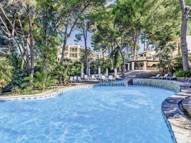 Vakantie naar Lago Garden Apartsuites in Cala Ratjada in Spanje