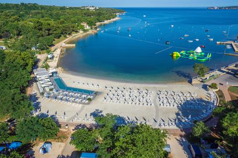 Lanterna Premium Camping Resort Camping Adria vanaf €150,00!