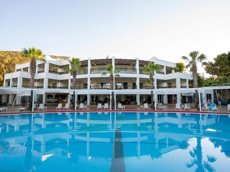 Latanya Park Resort vanaf € 712,-'!