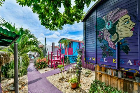 Mammaloe's Bed & Breakfast vanaf €711,00!