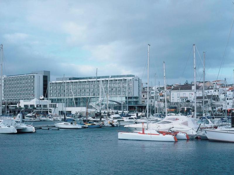 Vakantie naar Marina Atlantico in Ponta Delgada in Portugal