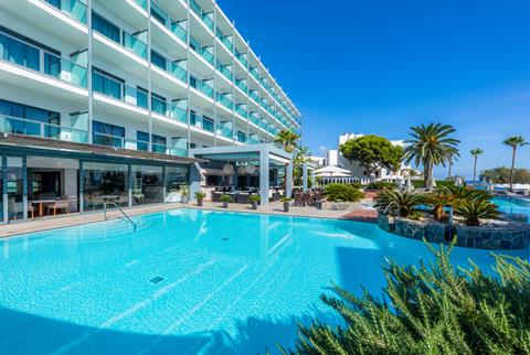 Vakantie naar Marins Playa Suites in Cala Millor in Spanje