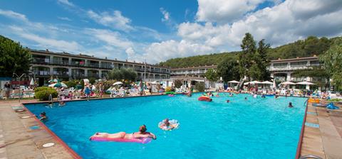 Vakantie naar Med Playa Holiday Club San Eloy in Tossa De Mar in Spanje