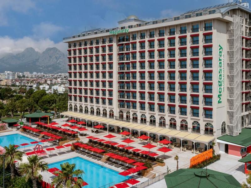 Vakantie naar Megasaray Westbeach Antalya in Antalya in Turkije