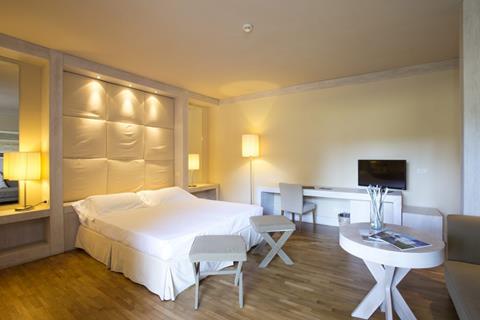 Mercure Tirrenia Green Park vanaf 341,-!