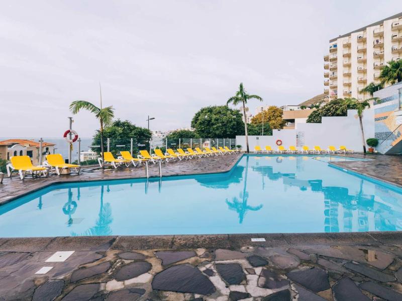 Vakantie naar Mgm Muthu Raga Madeira in Funchal in Portugal