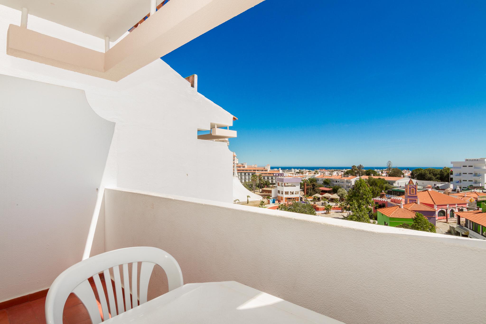 Mirachoro Albufeira Aparthotel vanaf € 459,00!