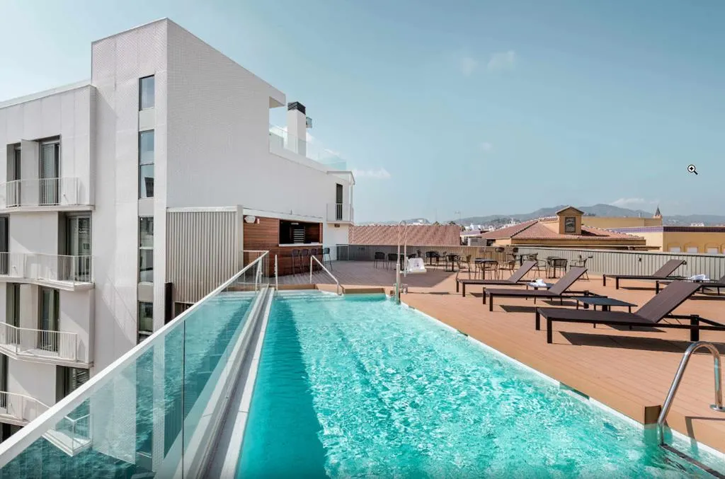 NH Málaga vanaf € 612,00!