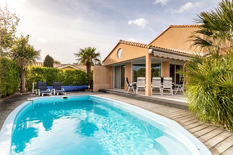 Vakantie naar Oasis Les Jardins Villas & Beach Resort in Chateau D&apos;Olonne in Frankrijk