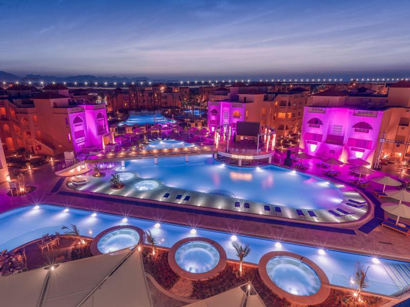 Vakantie naar Pickalbatros Aqua Blu Resort in Hurghada in Egypte